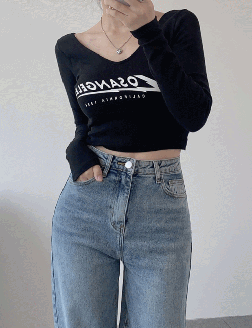 [ 탄탄골지/3컬러 ] 젤린 딥 브이넥 크롭 긴팔 티셔츠